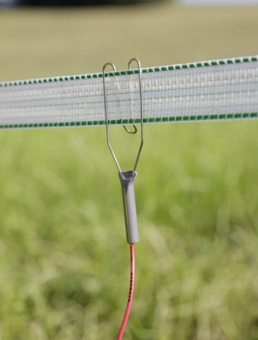 Propojovací kabel se srdcovou spojkou