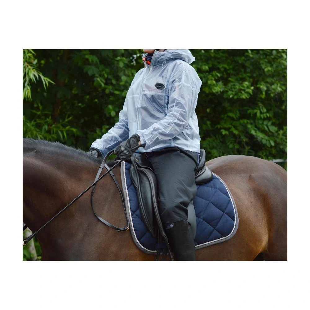 Jezdecká pláštěnka QHP S/S 2025, průhledná