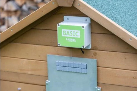 Automatické otevírání a zavírání kurníku Kerbl Basic