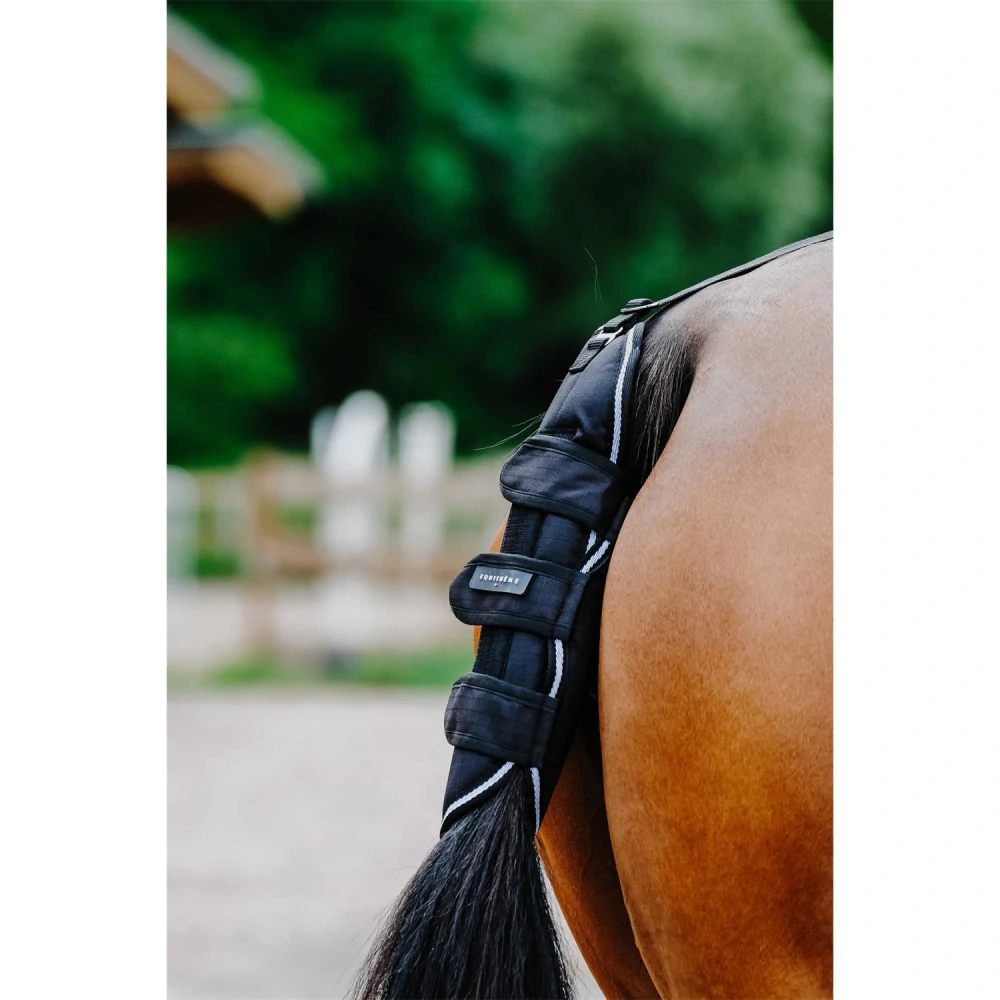 Chránič ocasu Equithéme Tyrex 600D, černý, vel. Full