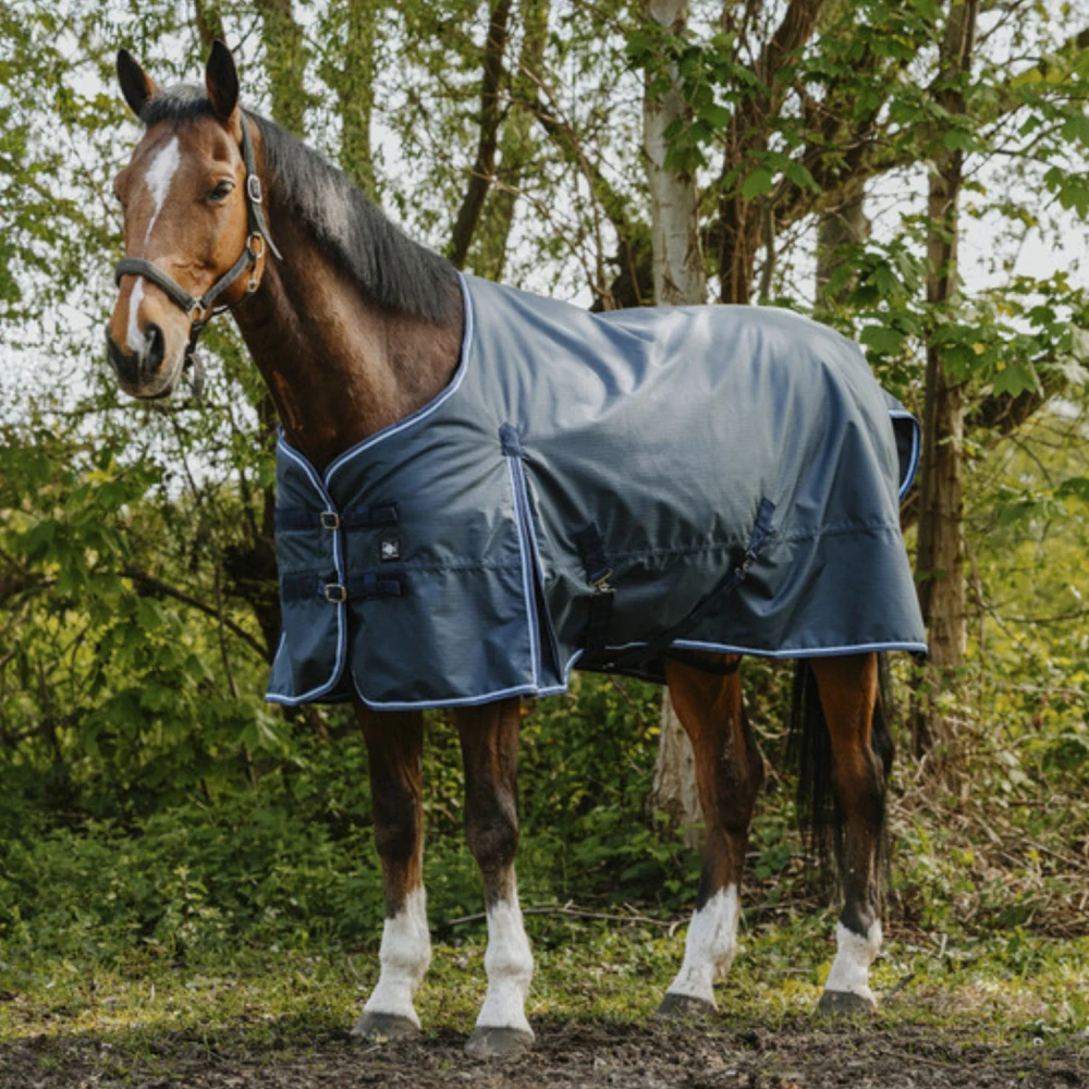 Nepromokavá deka Riding World Eco AW 25/26, 220 g, modrá