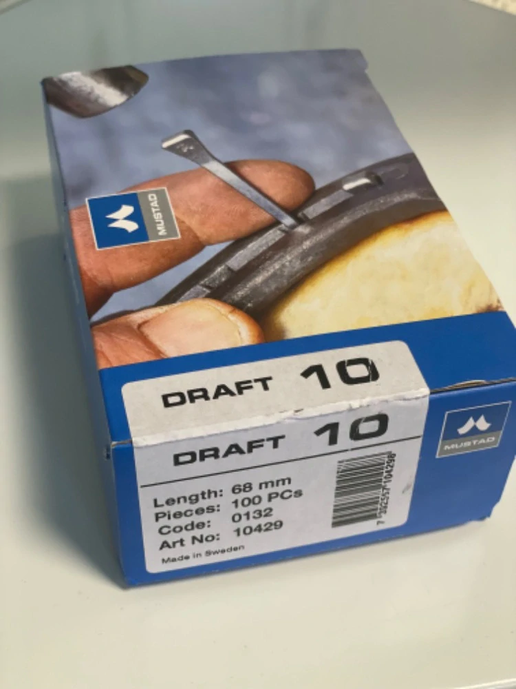 Podkovák MUSTAD DRAFT 10, 68 mm, 100 ks