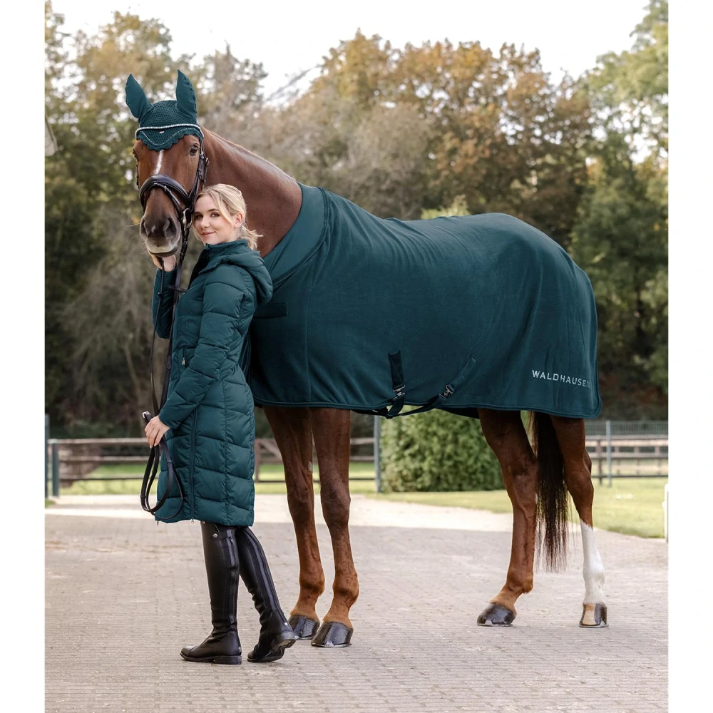 Odpocovací deka Waldhausen AW 2025/26 Nepal, petrolejová