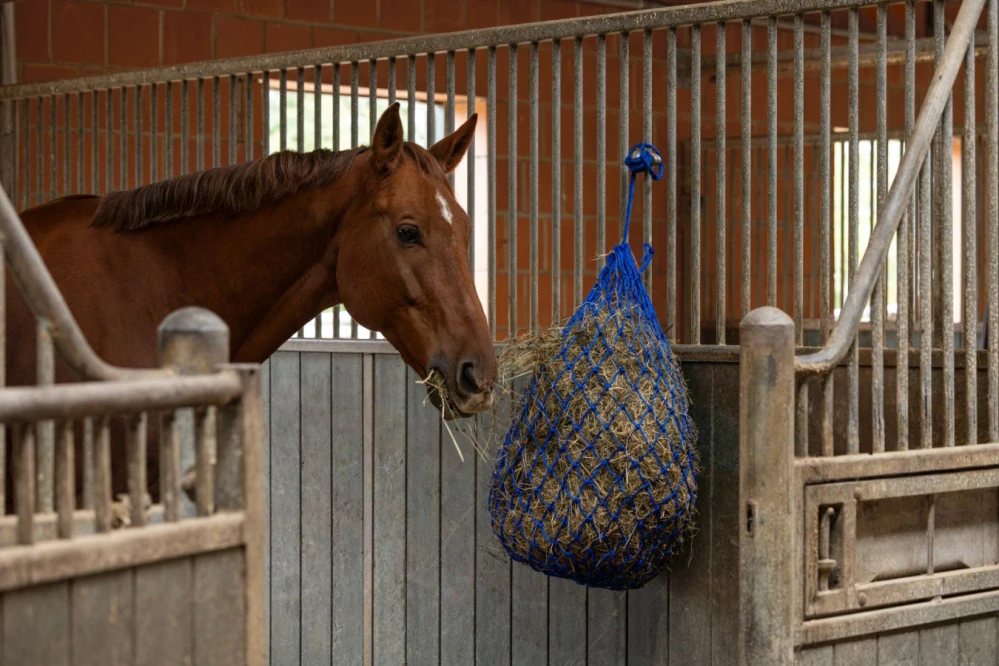 Síť na seno Kerbl Nova, oka 5x5 cm