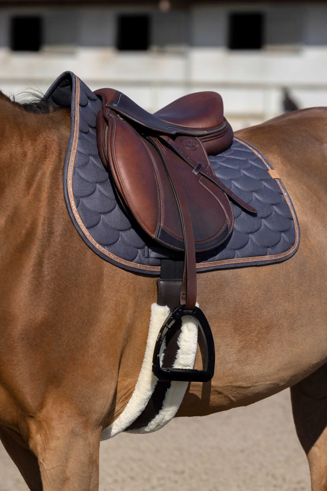 Podsedlová dečka EQUITHEME KHADI, šedá