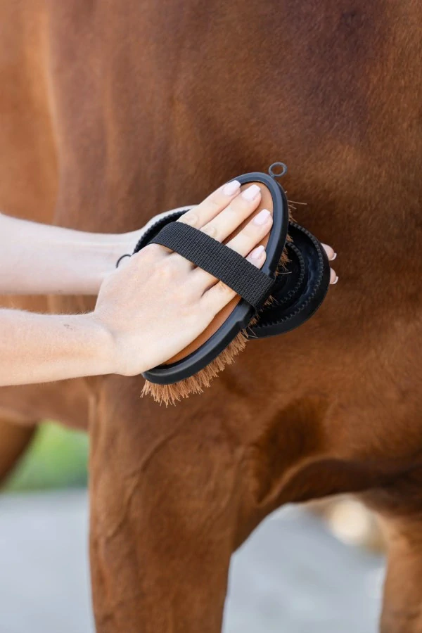 Gumové hřbílko Covalliero Deluxe, černo-hnědé