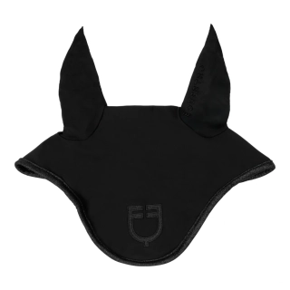 Čabraka Equestro Universe, černá